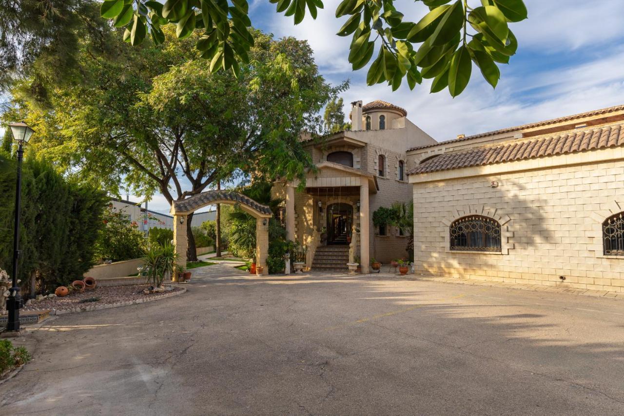 Private Paradise Deluxe By Fidalsa Crevillente Exterior photo